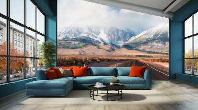 Beautiful Eastern Sierra Scene Wall mural