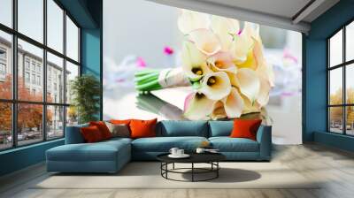 Beautiful calla lilies bouquet Wall mural