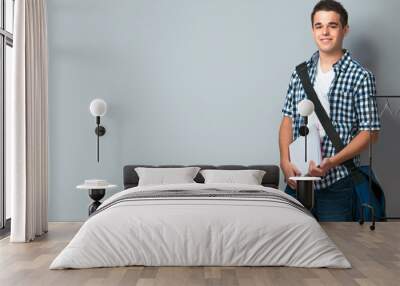 Teenager mit Schultasche Wall mural