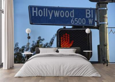 la hollywood boulevard street sign Wall mural