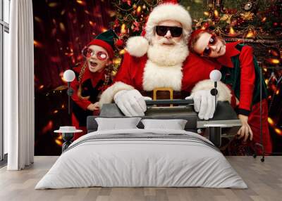 cool xmas party Wall mural