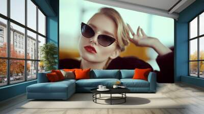 luxurious glasses style Wall mural