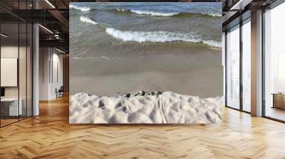 beach and waves Wall mural