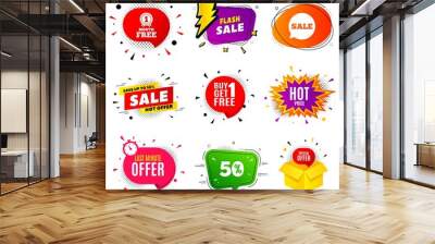 Hot Price. Banner badge, flash sale bubble. Special offer Sale sign. Advertising Discounts symbol. Last minute offer. Sticker badge, comic bubble. Discounts box. Vector Wall mural