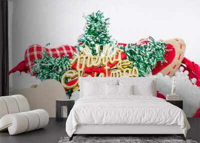 Cesta de Navidad con adornos navideños Wall mural