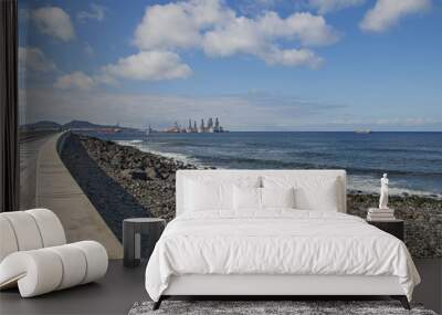 Coast in a sunny day. Wall mural