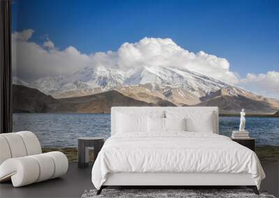 View of the karakoram mountain range from the Karakul lake, Xinjiang Province, China Wall mural