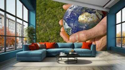 il mondo nelle tue mani Wall mural