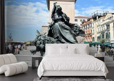 statue in Venice Wall mural