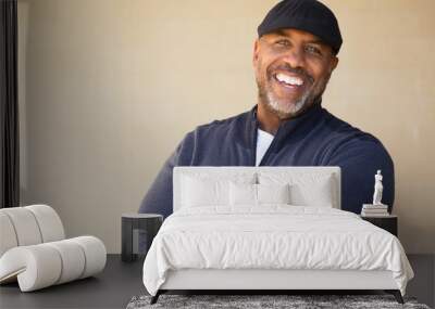 mature african american man smiling Wall mural