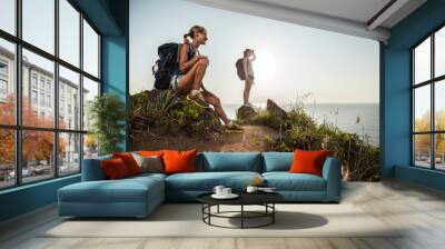 hikers Wall mural