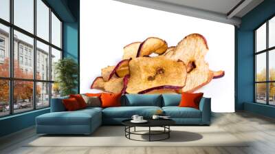 Dehydrated apple slices with cinnamon and sugar sprinkles over white. Wall mural