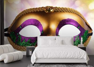 gold purple and green mardi gras mask Wall mural