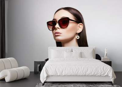 fashion portrait of Beautiful sexy woman in sunglasses and jewelry Wall mural