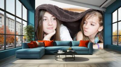 portrait of two sisters Wall mural