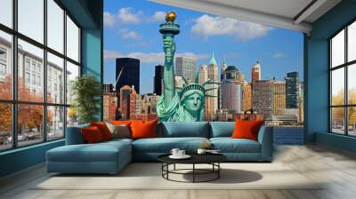 The Statue of Liberty and Manhattan Skyline Wall mural