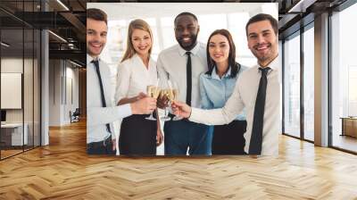 Business people celebrating Wall mural