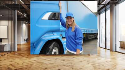 smiling truck driver woman Wall mural