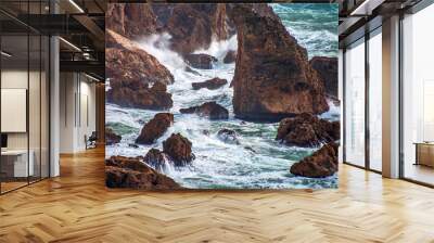 waves crashing on rocks Wall mural