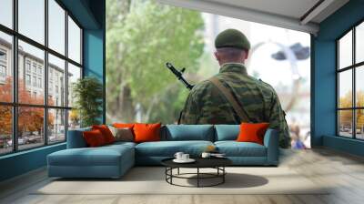 soldier with submachine gun 2 Wall mural