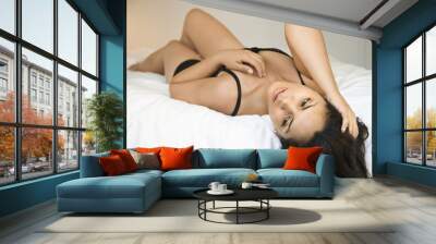 woman on bed Wall mural