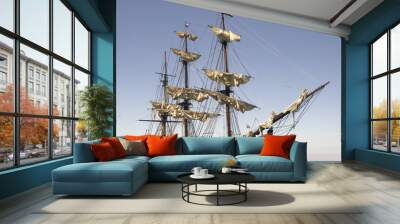 setting sail Wall mural