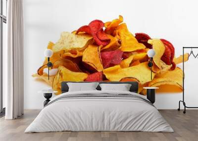 Pile of mixed healthy vegetable chips. Side view, isolated on a white background. Wall mural