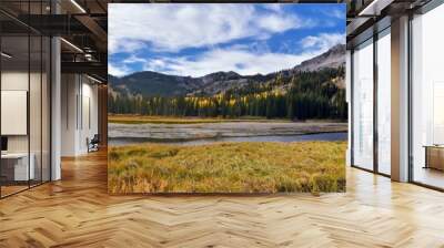 Silver Lake by Solitude and Brighton Ski resort in Big Cottonwood Canyon. Panoramic Views from the hiking and boardwalk trails of the surrounding mountains, aspen and pine trees in brilliant fall autu Wall mural