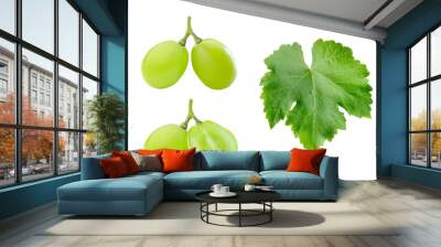 Set of cutout fresh Shine Muscat grape and leaf isolated on transparent background, PNG file. Wall mural