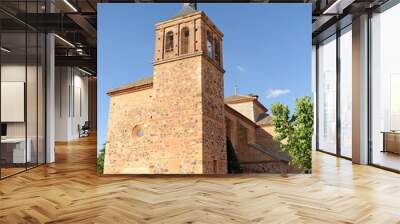 
Iglesia parroquial de Santa Ana en Granatula de Calatrava, un pueblo de la provincia de Ciudad Real, Castilla la Mancha, España Wall mural