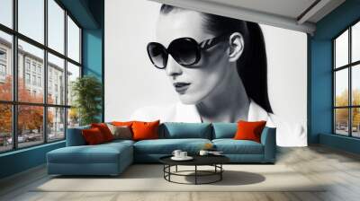 High fashion portrait of elegant woman in black and white.
 Wall mural