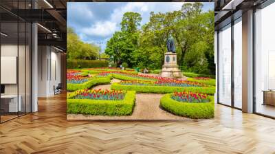 Friary Gardens with a statue of the 3rd Marquess of Bute - Gardi Wall mural