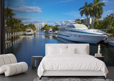 Luxurious yacht and waterfront homes in Fort Lauderdale Wall mural