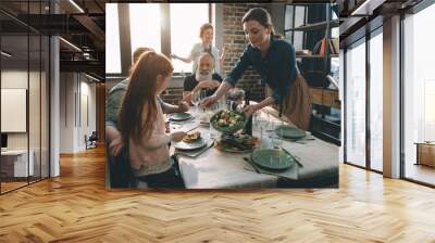 woman serving salad Wall mural