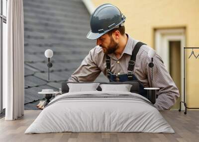 roofers working on the roof Wall mural