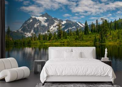 Picture Lake with Mt. Shuksan, Washington state. Picture Lake is the centerpiece of a strikingly beautiful landscape in the Heather Meadows area of the Mt. Baker-Snoqualmie National Forest. Wall mural