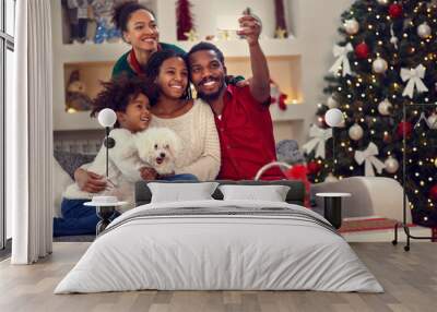 christmas selfie - afro american family making selfie. Wall mural