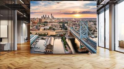 Aerial panorama with Ben Franklin Bridge and Philadelphia skyline at sunset. Ben Franklin Bridge is a suspension bridge connecting Philadelphia and Camden, NJ. Wall mural