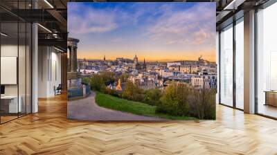 Beautiful view of the city of Edinburgh, Scotland Wall mural