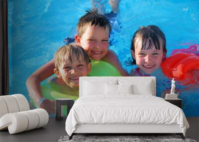 children in pool Wall mural