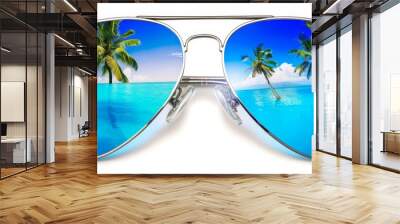 Aviator sunglasses shades, with a blue ocean and palm tree reflection isolated on a white background, vacation, holiday time. Summer tropical travel. Wall mural