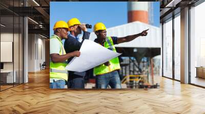 project manager visiting construction site Wall mural