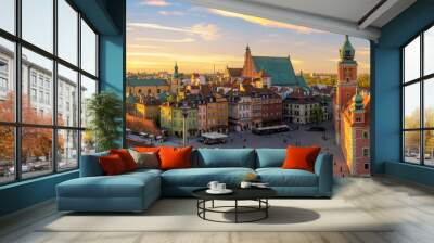 Warsaw, Royal castle and old town at sunset Wall mural