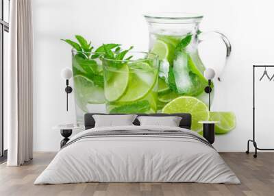 Juice with lime and mint Wall mural