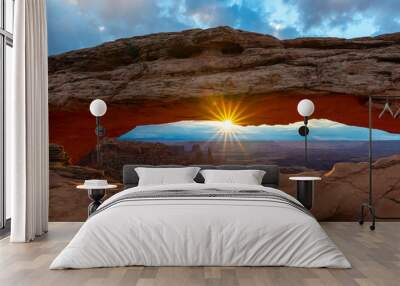 Mesa Arch at sunrise, Canyonlands National Park, Utah, USA Wall mural