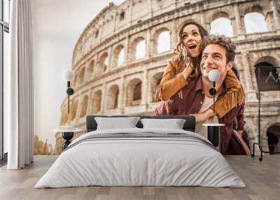 Couple at Colosseum, Rome Wall mural