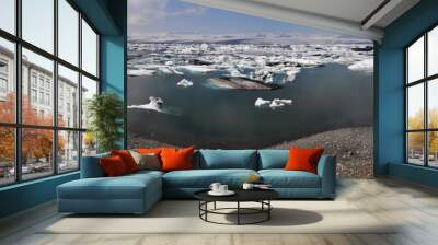 floating icebergs, glacial lagoon jokullsarlon, iceland Wall mural