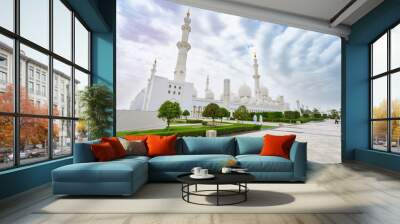 Two Arab men walking into Sheikh Zayed Grand Mosque (Abu-Dhabi, UAE) Wall mural