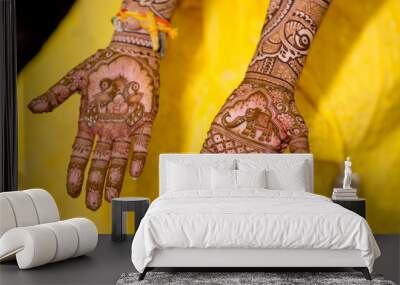 henna tattoo on hands Wall mural