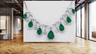 Necklace in emeralds and with diamonds Wall mural